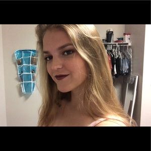 Meet your Posher, Taylor